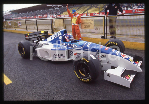 35mm vintage slide* 1995 IMOLA F1 Ukyo KATAYAMA ai box su TYRRELL 023 (3)