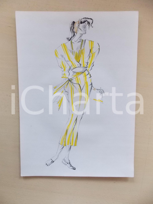 1980 ca MODA DONNA ESTATE Completo giallo giacca corta e pantaloni - Bozzetto