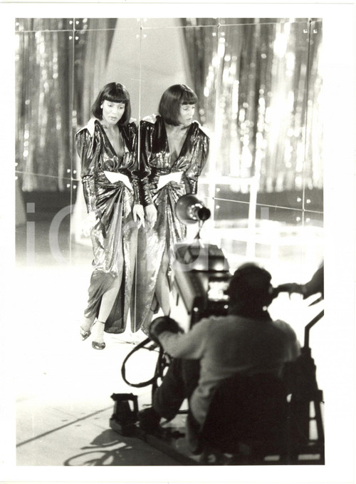 1985 RAI DUE "Il Tastomatto" - Amii STEWART si esibisce sul palco (7) *Foto 