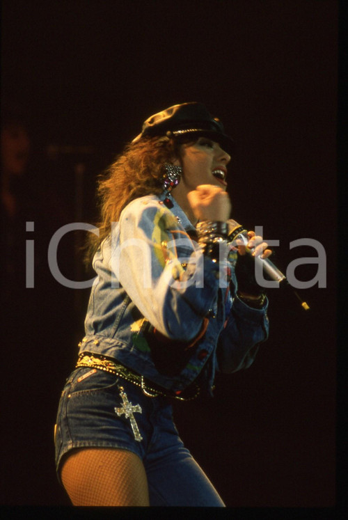 35mm vintage slide* 1990ca Sabrina SALERNO in concerto (11)