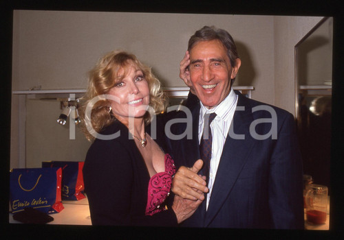 35mm vintage slide* 1991 MILANO Kim NOVAK con Walter CHIARI (17)