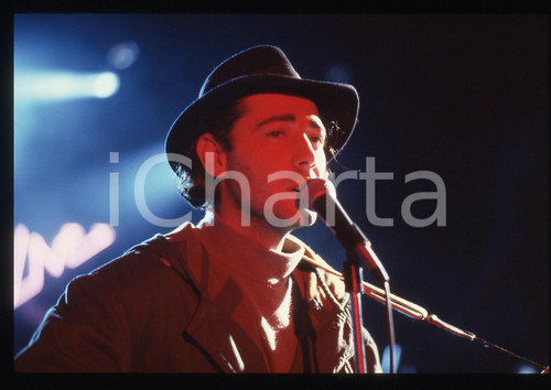 35mm vintage slide* 1990ca MUSiCA Luca CARBONI durante un concerto (2)