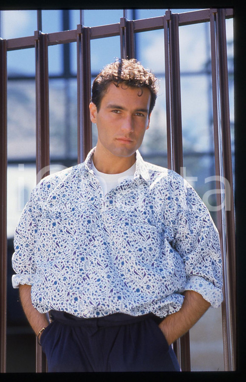 35mm vintage slide* 1984 SAINT VINCENT Stefano SANI Ritratto del cantante (12)