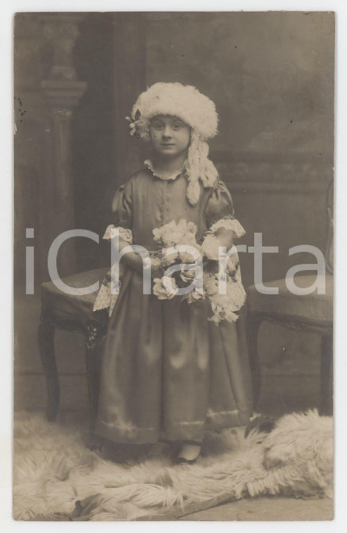 1927 LODI Carnevale - Bambina in costume - Fotocartolina L.MERLI 8x13 cm