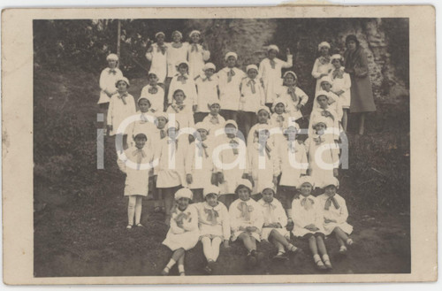 1925 ca COSTUME  ITALIA Classe elementare femminile in gita - Fotografia 14x9 cm