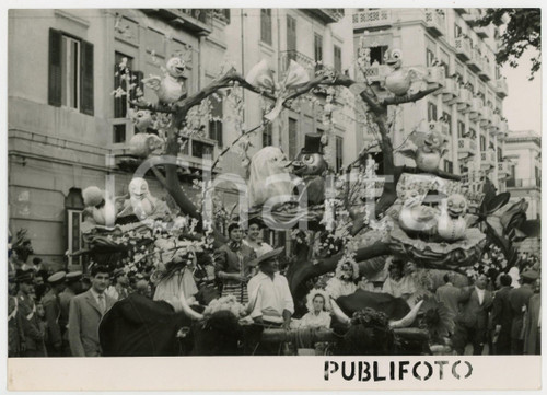 1953 PALERMO Festival del fiore - Sfilata dei carri allegorici (1) *Foto 18x13