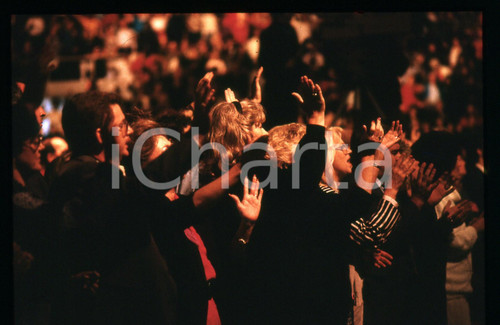 35mm vintage slide*1992 USA Benny HINN Holy Spirit Miracle Crusades - Fedeli 11