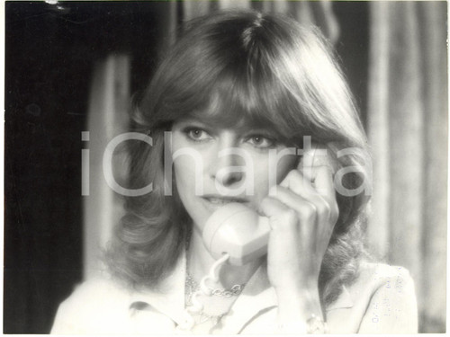 1977 CINEMA Nathalie DELON in una scena del film "I gabbiani volano basso" *Foto