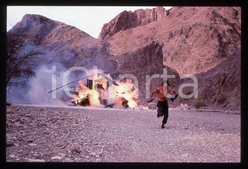 35mm vintage slide* 1988 RAMBO III Sylvester STALLONE in una scena del film 2