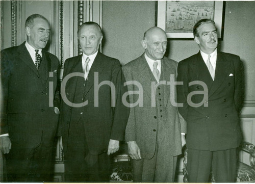 Fotografia d epoca originale 1951 PARIS Konrad ADENAUER incontra Dean ACHESON Robert SCHUMAN Anthony EDEN 1