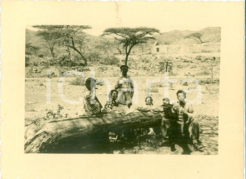 Fotografia d epoca originale 1936 CHEREN ERITREA AOI Picnic di una famiglia di coloni Fotografia 11x8 1
