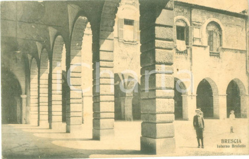 1930 ca BRESCIA Bambino all'interno del BROLETTO *Cartolina FP NV