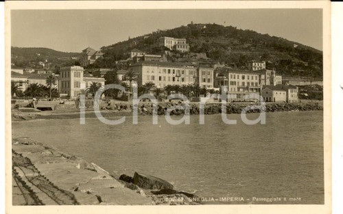 1930 ca ONEGLIA (IM) Passeggiata a mare *Cartolina postale VINTAGE FP NV