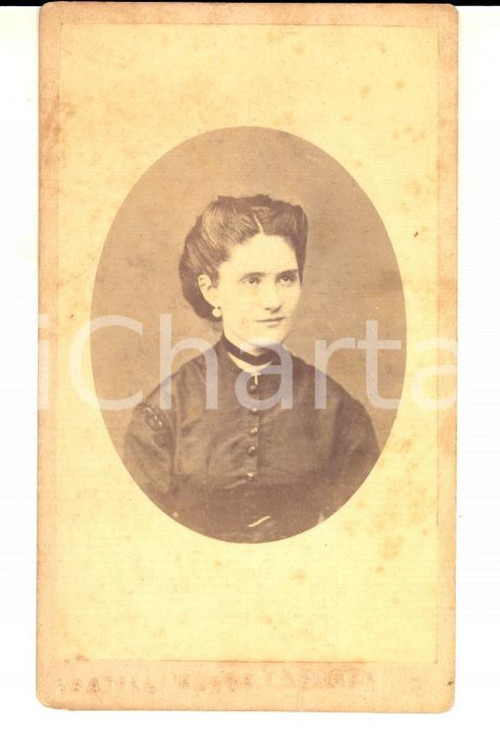 1870 ca CASERTA Ritratto di donna in abito scuro *Foto FRATELLI RUSSO CDV