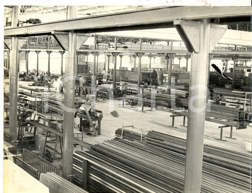 1965 ca ROMA ARCHEOLOGIA INDUSTRIALE Interno di stabilimento metallurgico *Foto