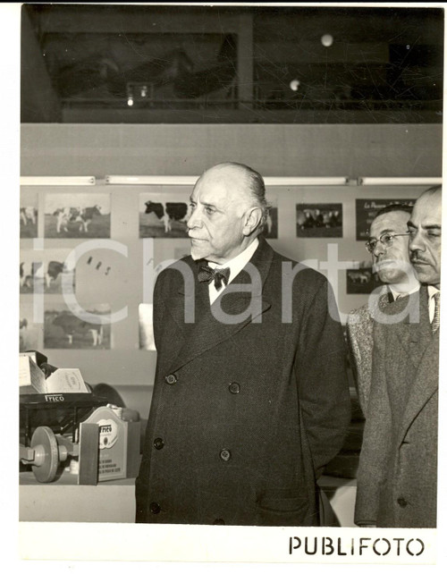 1950 MILANO Sen. Luigi GASPAROTTO in visita alla Fiera Campionaria *Foto 14x18
