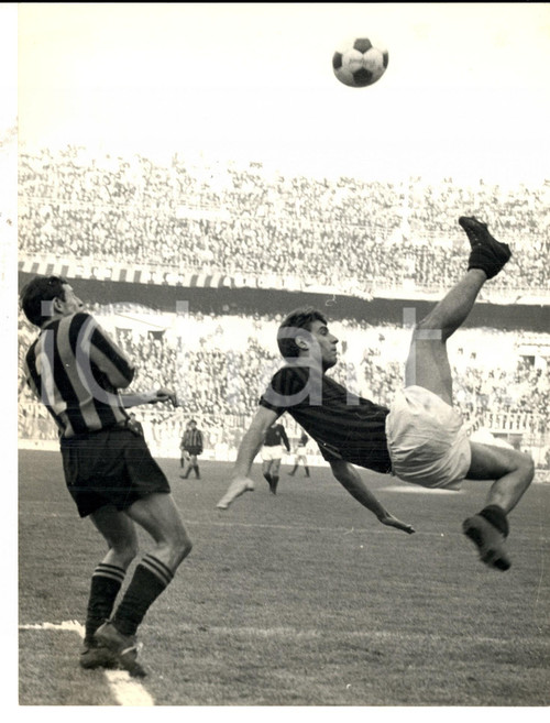 1967 CALCIO SERIE A MILAN-ATALANTA 0-0 Rovesciata di Pierino PRATI *Foto 18x24