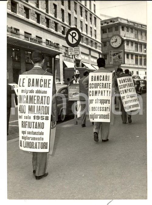 1959 ROMA Sciopero dei bancari - I manifestanti *Fotografia 13x18 cm