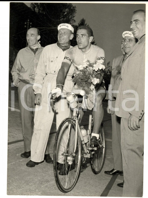 1959 CICLISMO GIRO DEL PIEMONTE Vincitore Silvano CIAMPI con la squadra - Foto