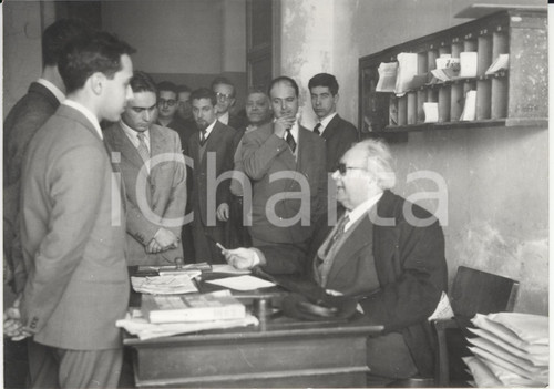 1958 ROMA Facoltà Architettura - Vincenzo FASOLO a colloquio con gli studenti 
