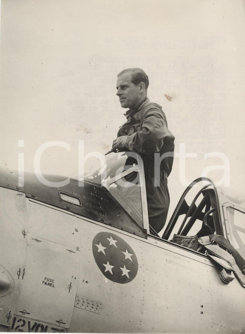 1953 WHITE WELTHAM Airfield Duke of Edinburgh becoming RAF pilot *Photo 15x20 cm