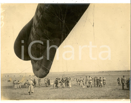 1940 WW2 ZONA DI GUERRA Soldati italiani con pallone-aerostato da osservazione