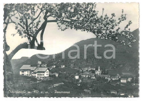 1958 CROCEFIESCHI Panorama del paese - Cartolina FG VG Cartolina d'epoca viaggiata FAIR/discreto Lievi smussature agli angoli Formato: 15x10 cm originale e autentica 1