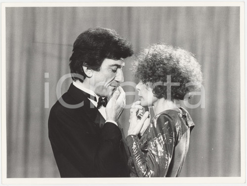 1986 RAI UNO "Io a modo mio" - Gigi PROIETTI Ornella VANONI - Foto 24x18 cm (1)