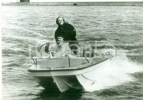 1968 INGHILTERRA Fiume TAMIGI - Il motoscafo norvegese a tre gusci TRIFOIL *Foto