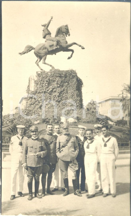Fotografia d'epoca originale 1915 ca WW1 LA SPEZIA Giardini Pubblici - Ufficiali artiglieria e Regia Marina 1 1