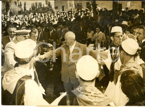 1959 BULGAREC (ALBANIA) Nikita KRUSCEV danza nel collettivo *Foto DANNEGGIATA