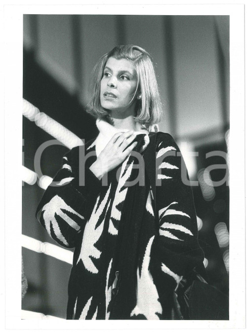 1985 ca COSTUME ITALIA Cantante Marisa SANNIA - Ritratto - Foto 18x24 cm (2) Fotografia di agenzia. GOOD/buono  Formato: 18x24 cm originale e autentica 1