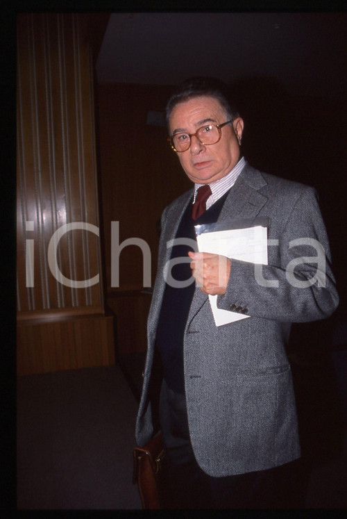 35mm vintage slide* 1995 ca ROMA Aris ACCORNERO Ritratto del sociologo (3)