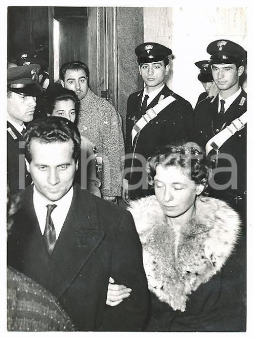 1959 MILANO Banda di VIA OSOPPO Moglie di Ugo CIAPPINA con avvocato COLOMBO Foto