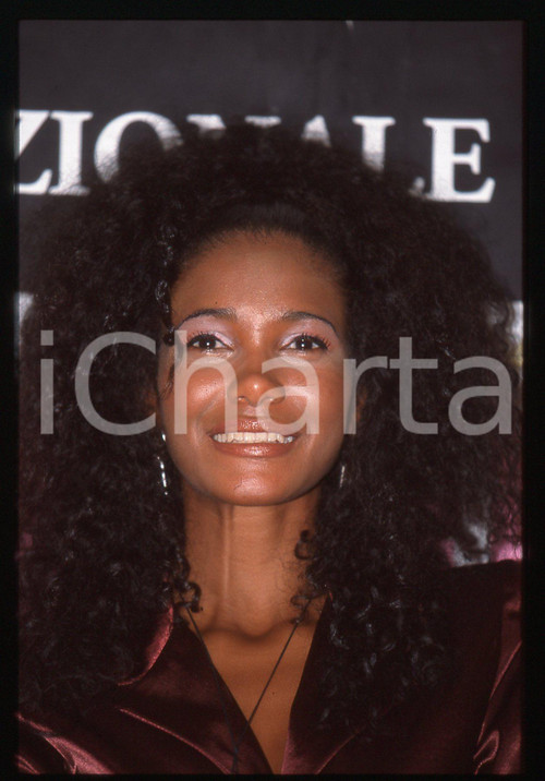 35mm vintage slide* 1996 MISS ITALIA Denny MÉNDEZ Ritratto della modella