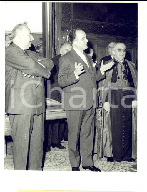 1959 PARIS Urbano CIOCCETTI sindaco di Roma accolto da Pierre DEVRAIGNE *Foto