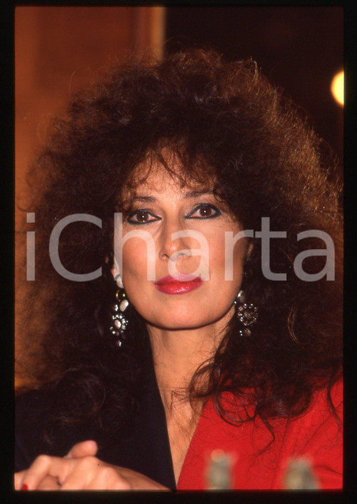 35mm vintage slide* 1991 MILANO TEATRO NAZIONALE Luisa KULIOK ai TELEGATTI (13)