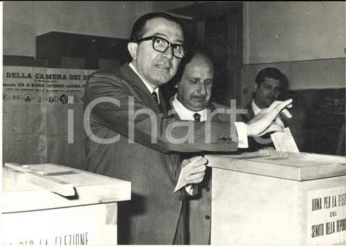 1972 ROMA Elezioni politiche - On. Giulio ANDREOTTI alle urne *Foto 18x13 cm