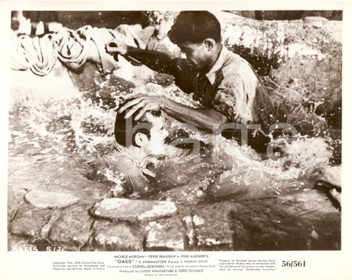 1955 OASIS Sequenza di annegamento Regia di Yves ALLEGRET *Foto di scena DATA: 1955TITOLO: "OASIS"Regia di YVES ALLEGRETUNA SCENA DEL FILM  DESCRIZIONE: Fotografia di scena d'epoca.  DIMENSIONI: 25 x 20 cm CONDIZIONI: buone (ma lievi piegature agli angoli inferiori)  Fotografia d'epoca, originale, autentica.     originale e autentica 1