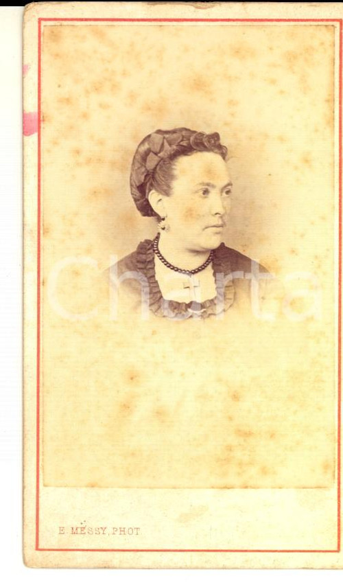 Fotografia d epoca originale 1870 ca PARIS Ritratto di donna con crocifisso Foto REUTLINGER CDV 1