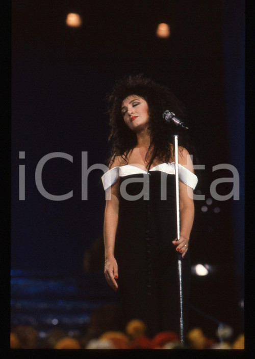 35mm vintage slide* 1990 FESTIVAL DI SANREMO Marcella BELLA Ritratto (7)