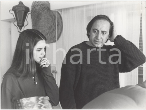 1993 "Condannato a nozze" Asia ARGENTO Giuseppe PICCIONI sul set - Foto 24x18 cm Fotografia di agenzia. FAIR/discreto lieve difetto di stampa Formato: 24x18 cm originale e autentica 1