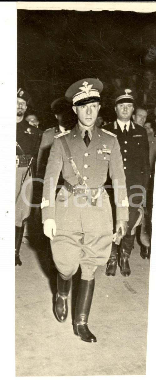 Fotografia d epoca originale 1935 ca MILANO Duca di BERGAMO a una parata militare Fotografia 7x17 cm 1