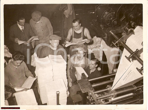 Fotografia d epoca originale 1938 PARIS Journal Officiel Semaine de six jours 1