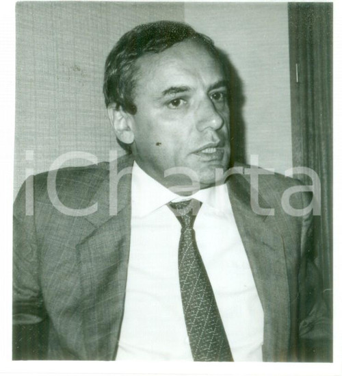 Fotografia d epoca originale 1980 ca PARIS Il politico Jacques BARROT durante un incontro Fotografia 1
