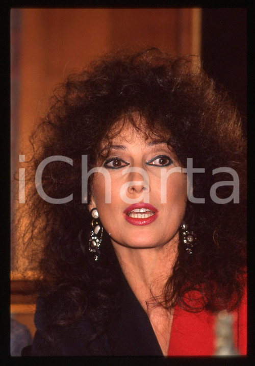 35mm vintage slide* 1991 MILANO TEATRO NAZIONALE Luisa KULIOK ai TELEGATTI (14)