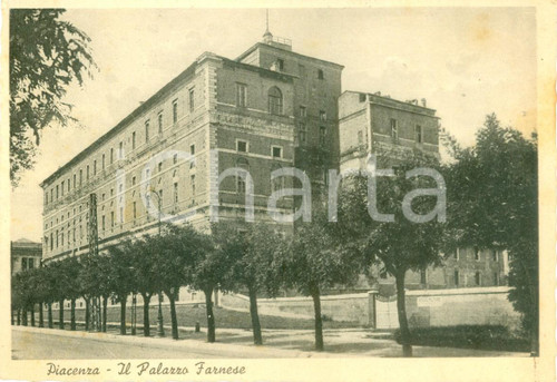 Cartolina originale da collezione 1950 PIACENZA Veduta del Palazzo FARNESE *Cartolina FG VG 1