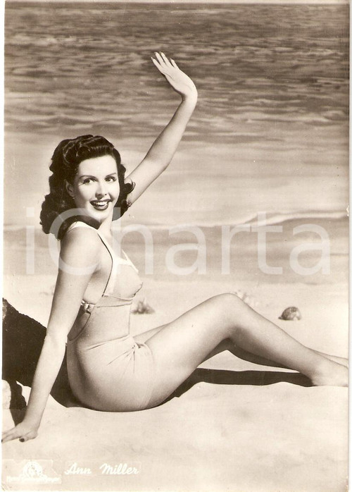 Cartolina originale da collezione 1950 circa ANN MILLER Fotografia seriale METRO GOLDWYN MAYER FG VG 1