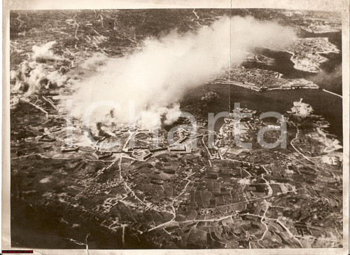 Fotografia d epoca originale 1942 MALTA WW2 Avanzata delle macchine da guerra tedesche Foto DANNEGGIATA 1