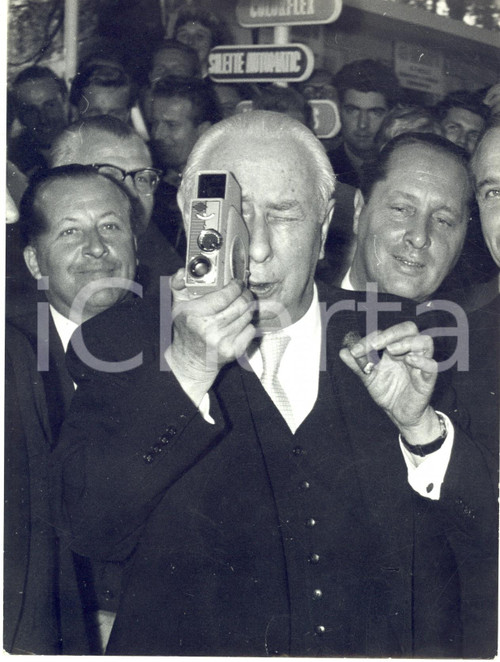 1955 ca COLONIA Theodor HEUSS inaugura la fiera PHOTOKINA - Foto 15x20 cm